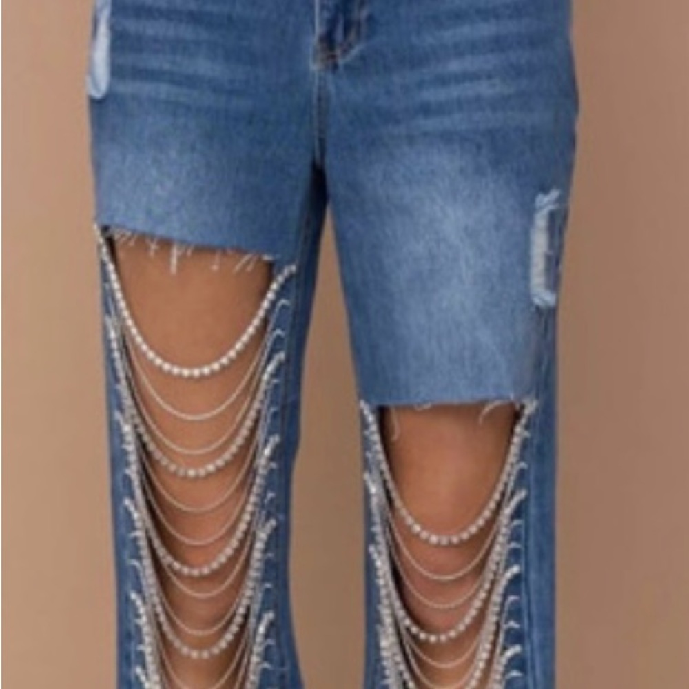 Kiwi Blue Jeans with Chain Accents